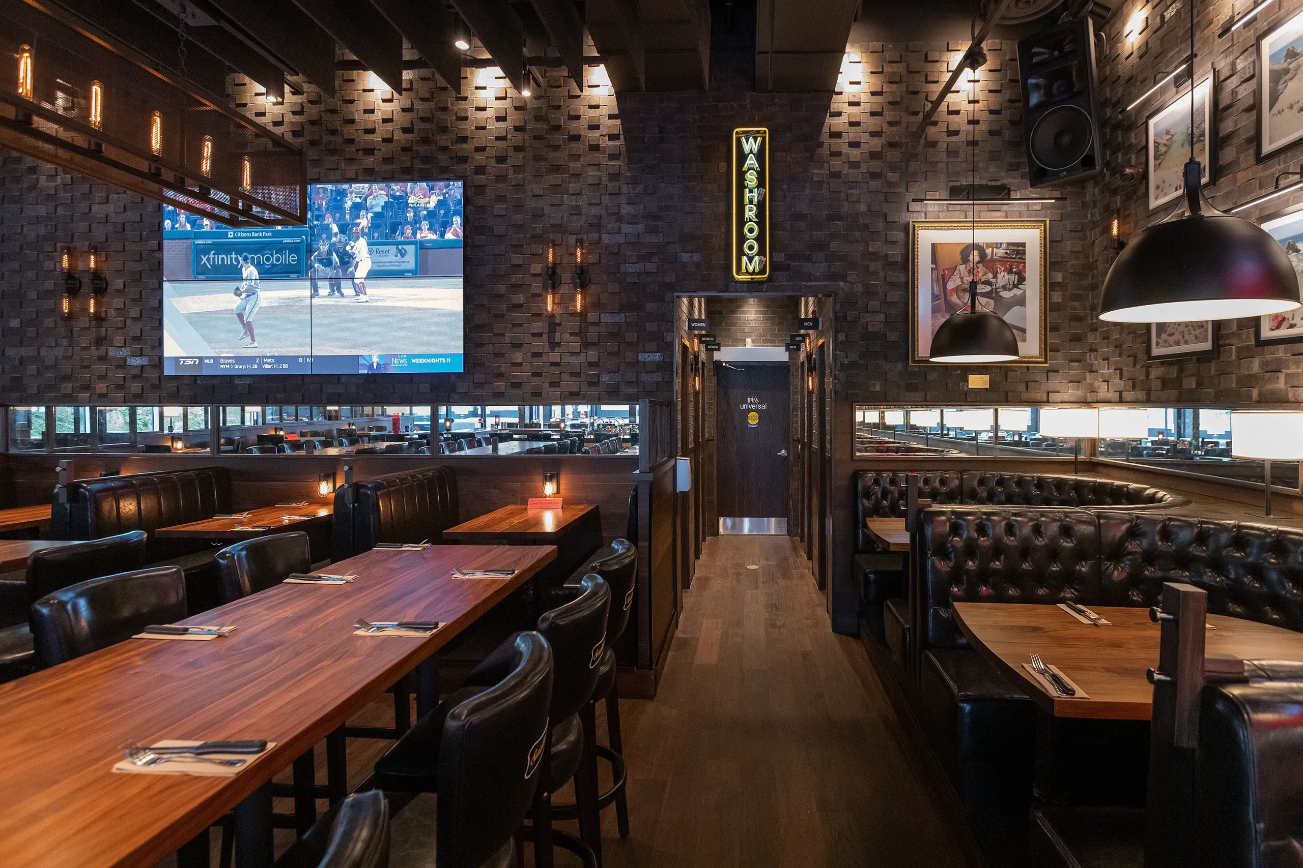 Coco-Tile-Flooring-Contractor-Inc.-Browns-Socialhouse-Ottawa-4-scaled.jpg-scaled.webp